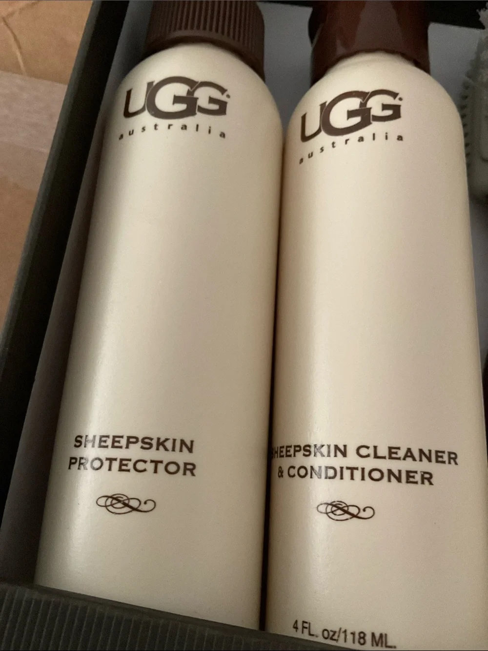 Ugg sheepskin care kit